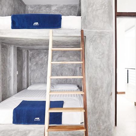 Drivethru Hostel Polhena Dış mekan fotoğraf